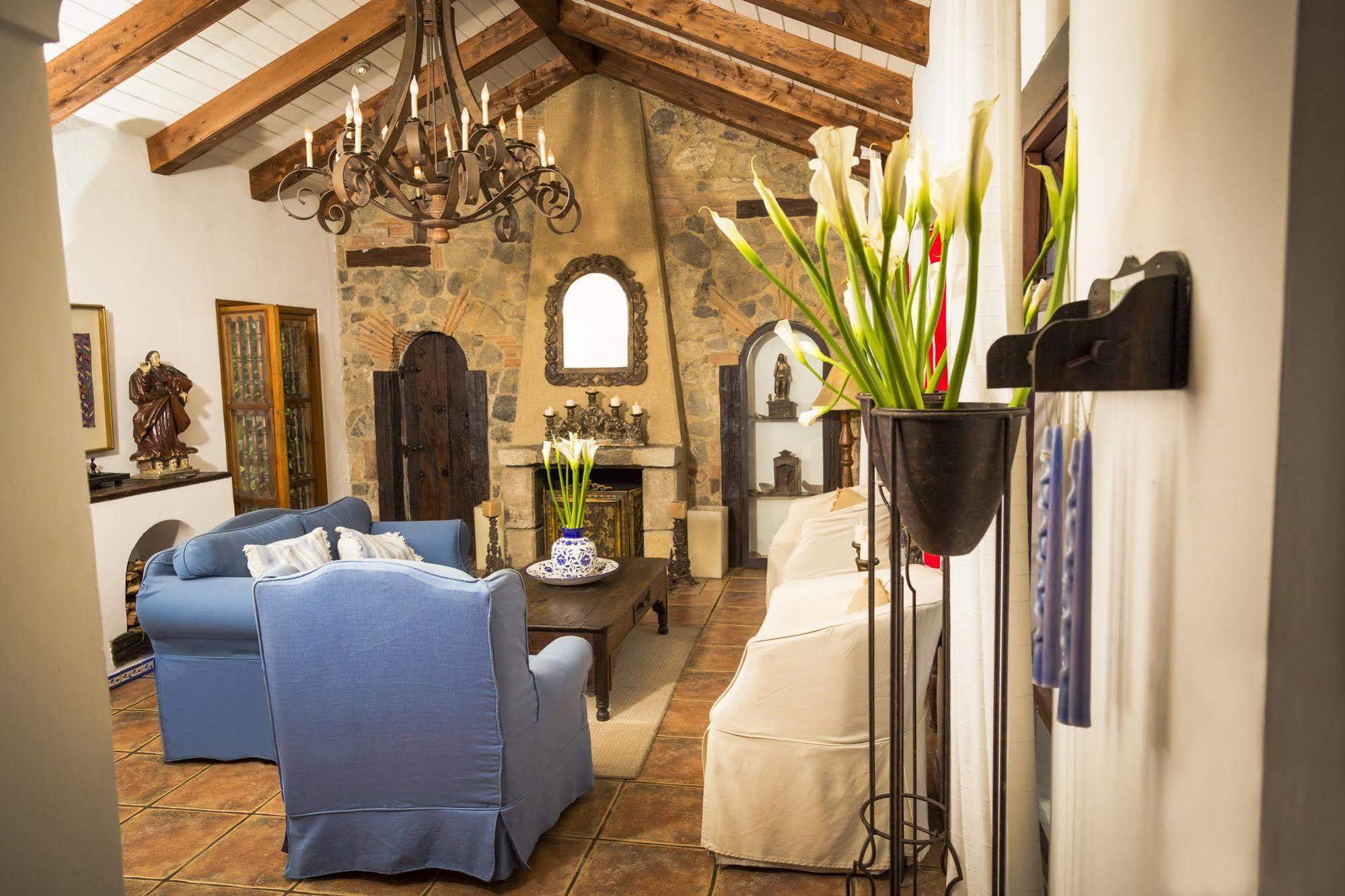 Casa Encantada By Porta Hotels Antigua Kültér fotó